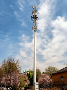 移动通讯信号塔