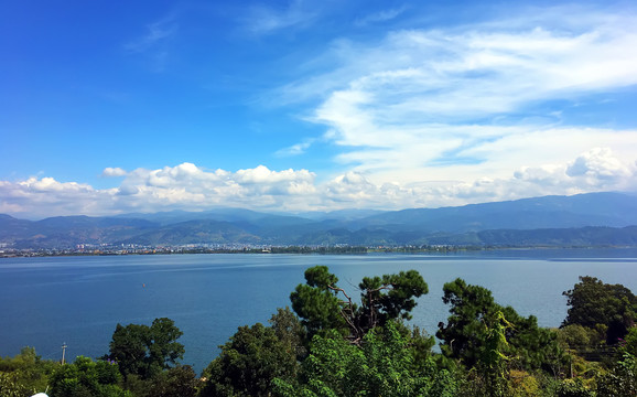 高山湖泊