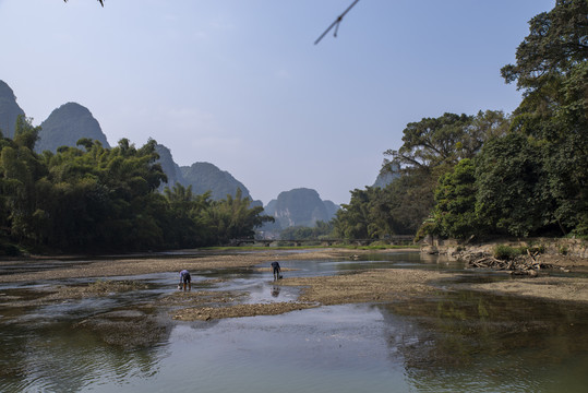 山水河流