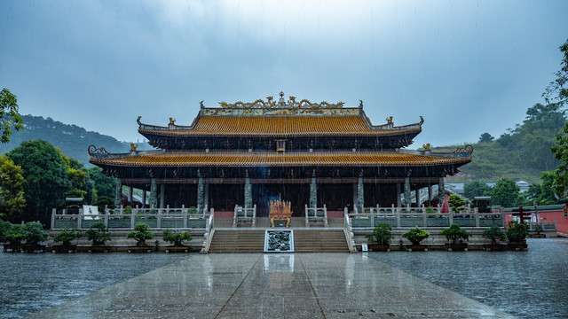 南宁孔庙中式古代建筑雨景