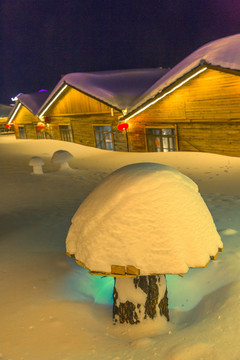 雪村木屋雪蘑菇
