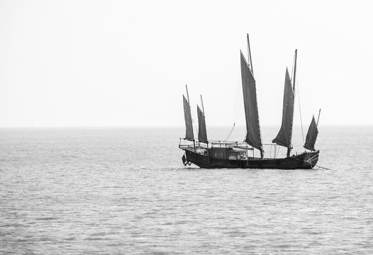 古代五桅帆船