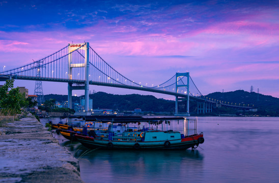 汕头海湾大桥夜景