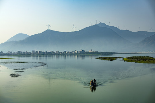 历经山海