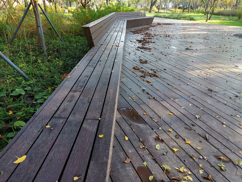 公园防腐木地板长椅