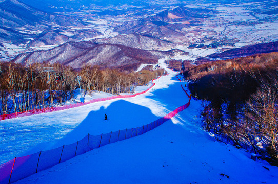 哈尔滨亚布力新体委滑雪场