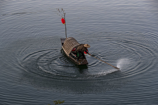 皖南渔民摄影图