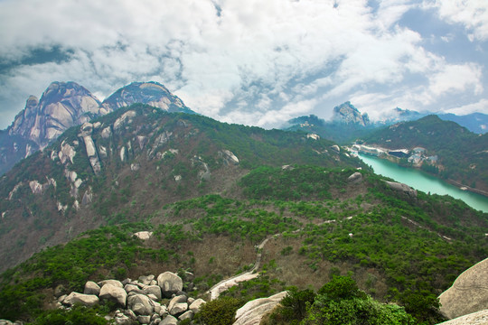 天柱山