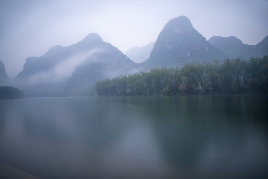 烟雨自然山水风景