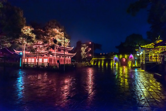 四川省芦山县汉姜古城夜景