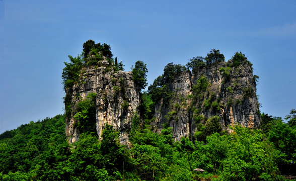 曾家山石笋坪