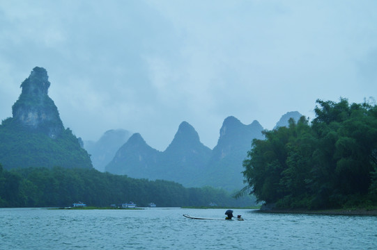 桂林兴坪竹筏