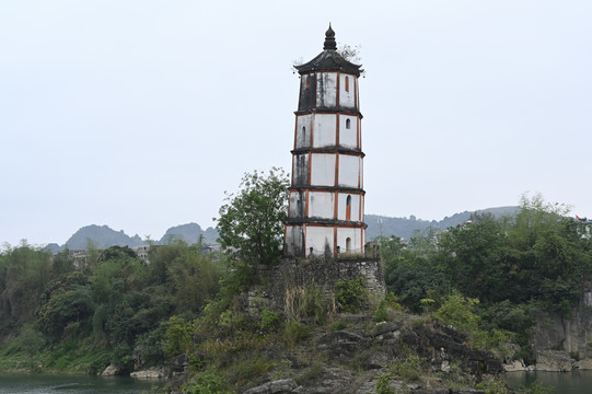 左江斜塔