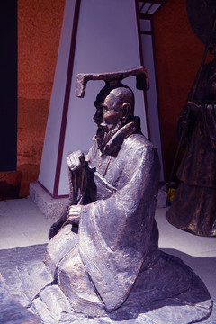 帝王雕像