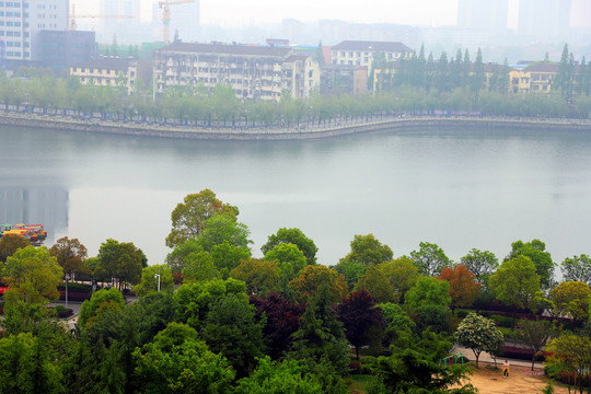 襄阳宜城楚都公园晨景