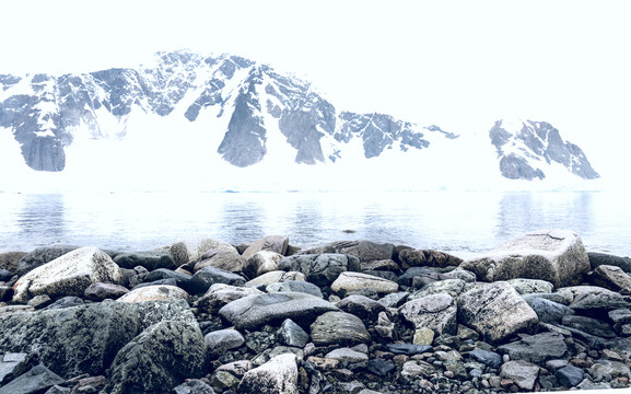 南极冰山风景图