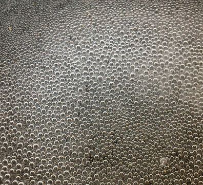 将要沸腾的水