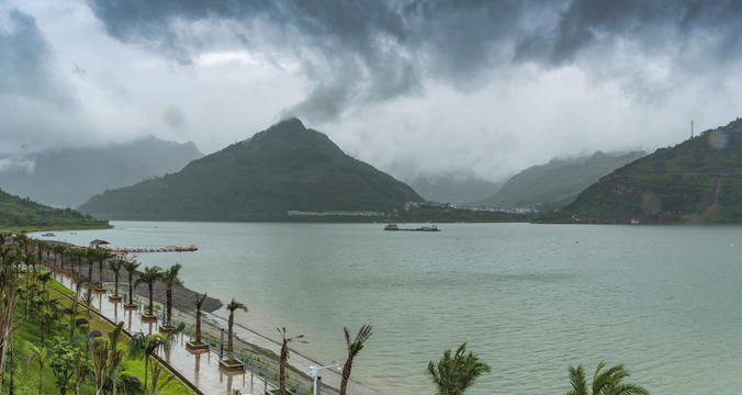 金沙江向家坝水电站库区风光