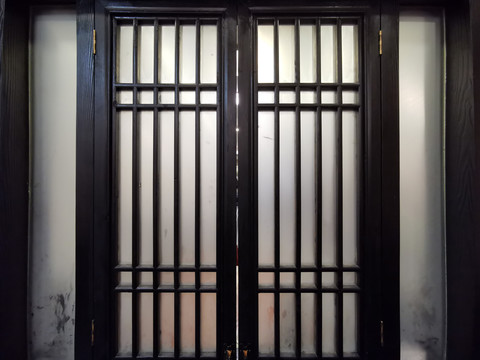 中式玻璃木窗