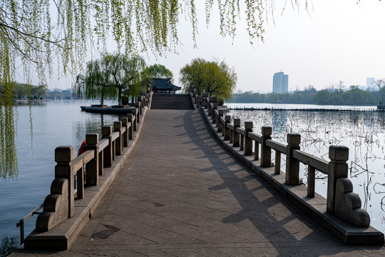 大明湖风景区