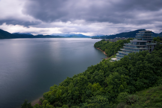 安徽黄山太平湖山顶风光