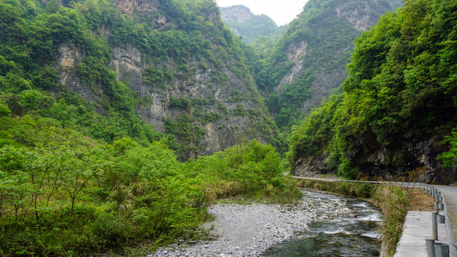 石板河风光十