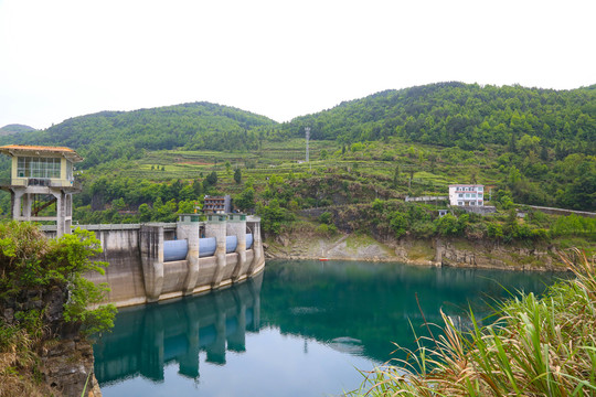 凤凰古城长潭岗水库