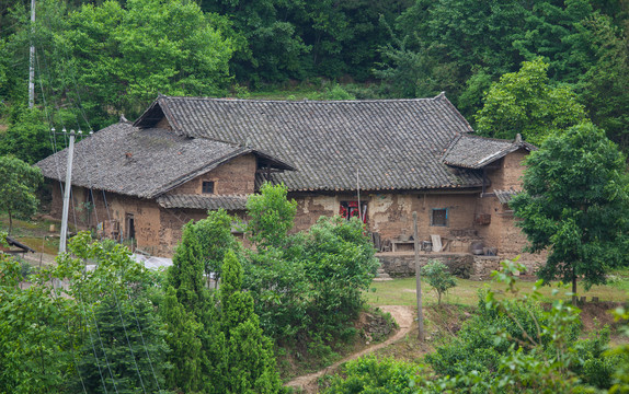 土坯房