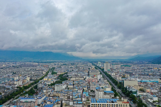 大理城市剪影
