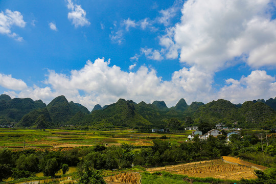 万峰林