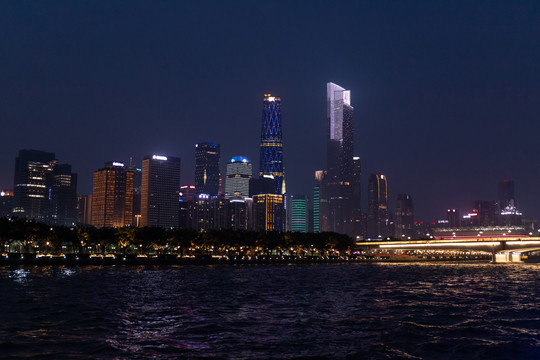 广州珠江建筑夜景
