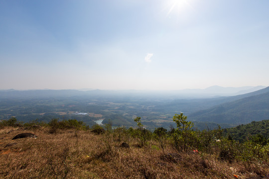 防城港望州顶群山风光