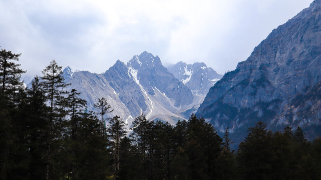 玉龙雪山