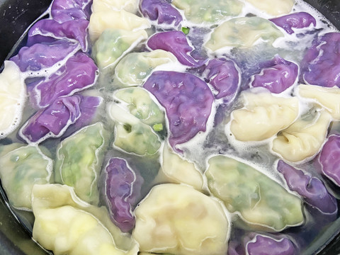 煮饺子