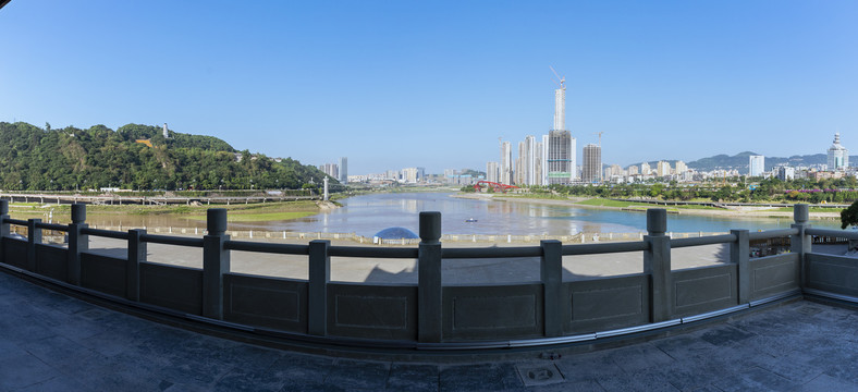 宜宾三江汇流城市景观