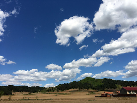 田园白云蓝天