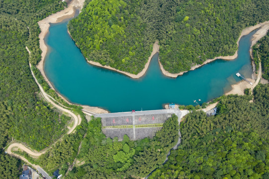 杭州余杭黄湖龙坞水库