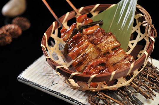 烤鸡肉葱段