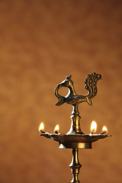 传统印度油灯