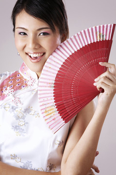 中国女青年传统服饰服饰