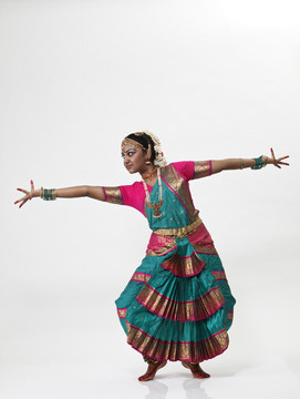 印度传统女舞者