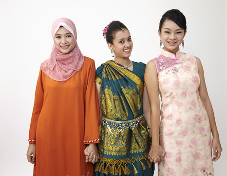 马来西亚三个种族团结为一