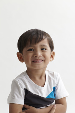 3至6岁马来男孩画像