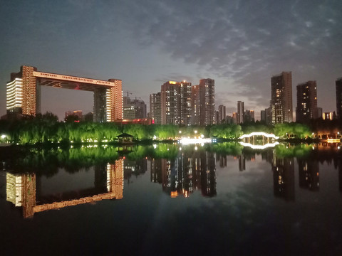 临沂城夜景
