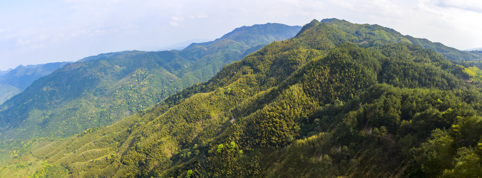 群山全景图