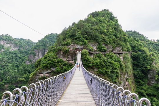 新昌穿岩十九峰