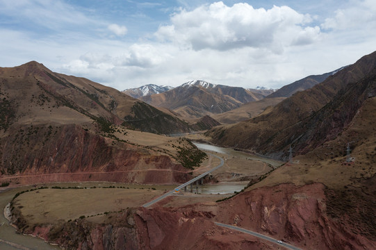 西藏比如县的红土地牧场69