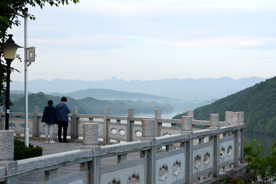 青山绿水