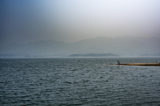 河北平山西柏坡湖