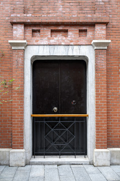 上海石库门建筑外墙及大门